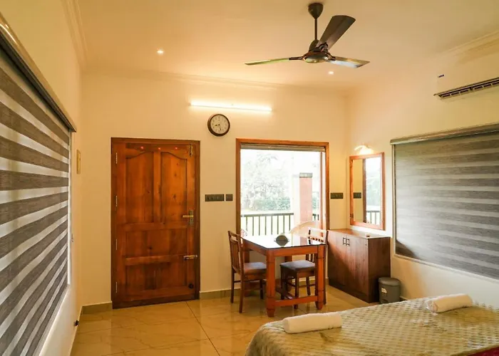 Coconut Palms Village Homestay